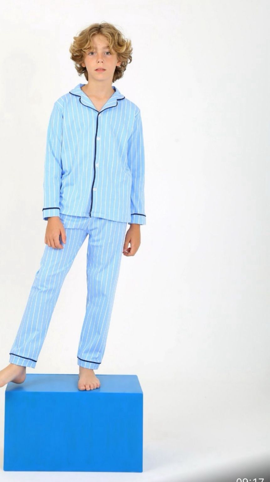 Erkek Çocuk mavi çizgili Pijama